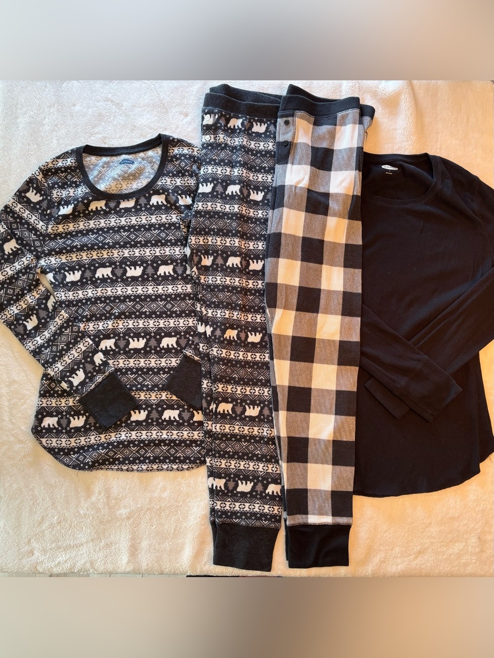 Lot Of 2 Women’s Old Navy Festive Long Sleeve Lounge Waffle Pajamas Size Large